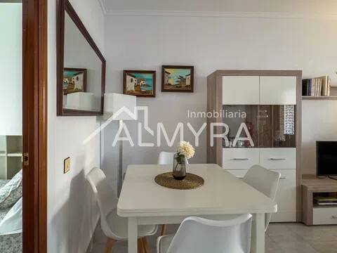 Piso de 80 m² en Los Alcázares