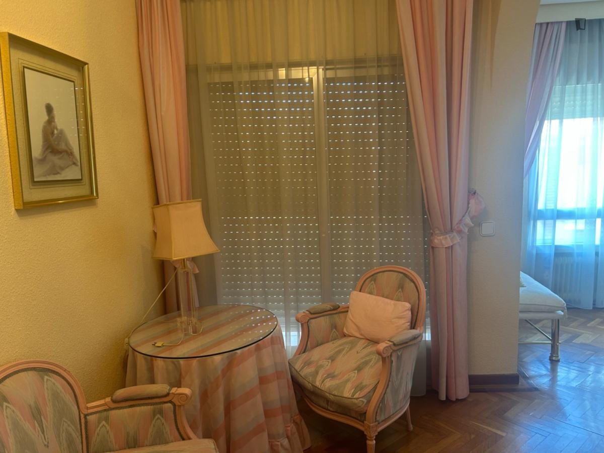 Habitación en alquiler, Villa del Prado