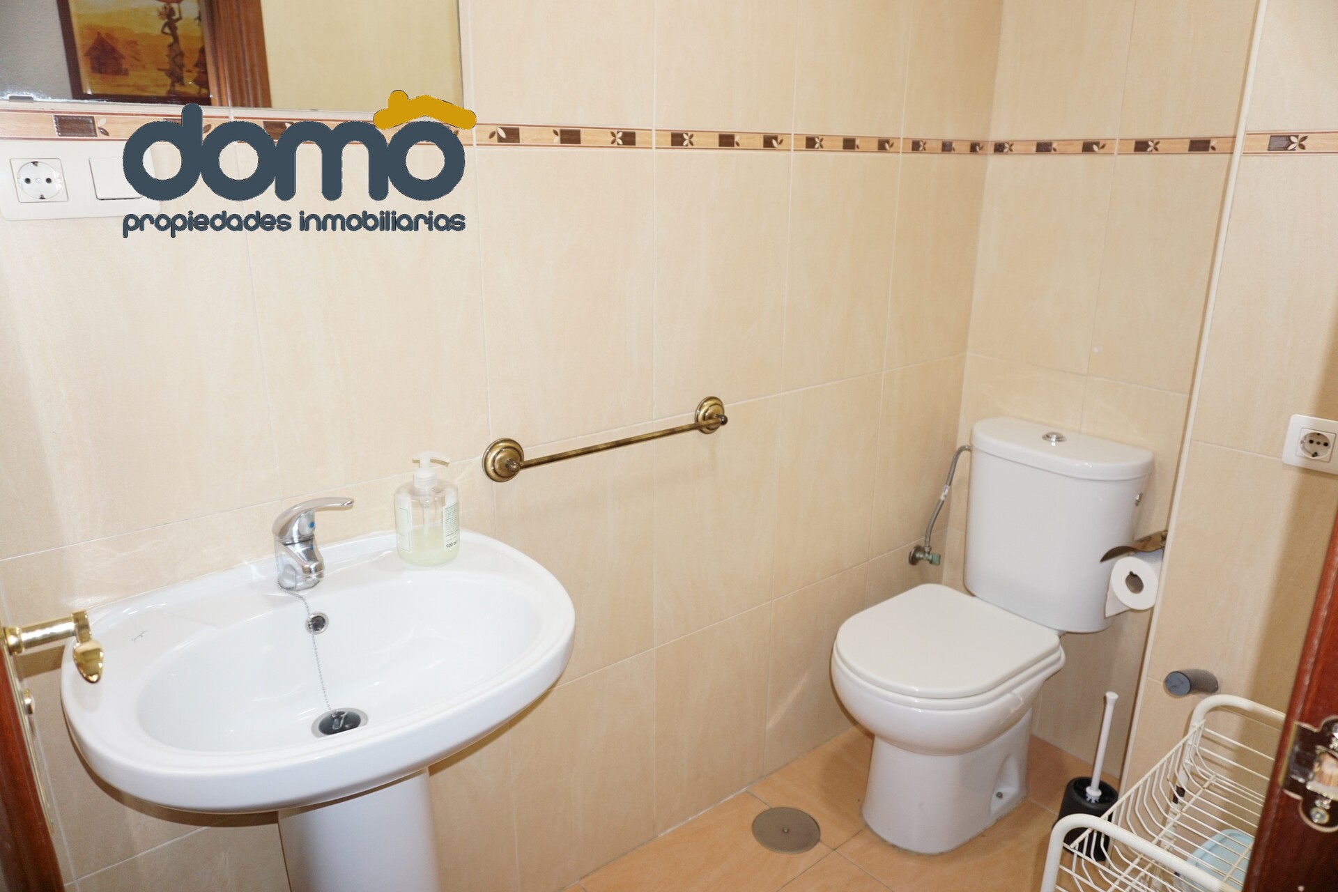 Piso de 90 m² en Granada