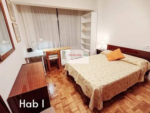 Pis de 94 m² a Oviedo