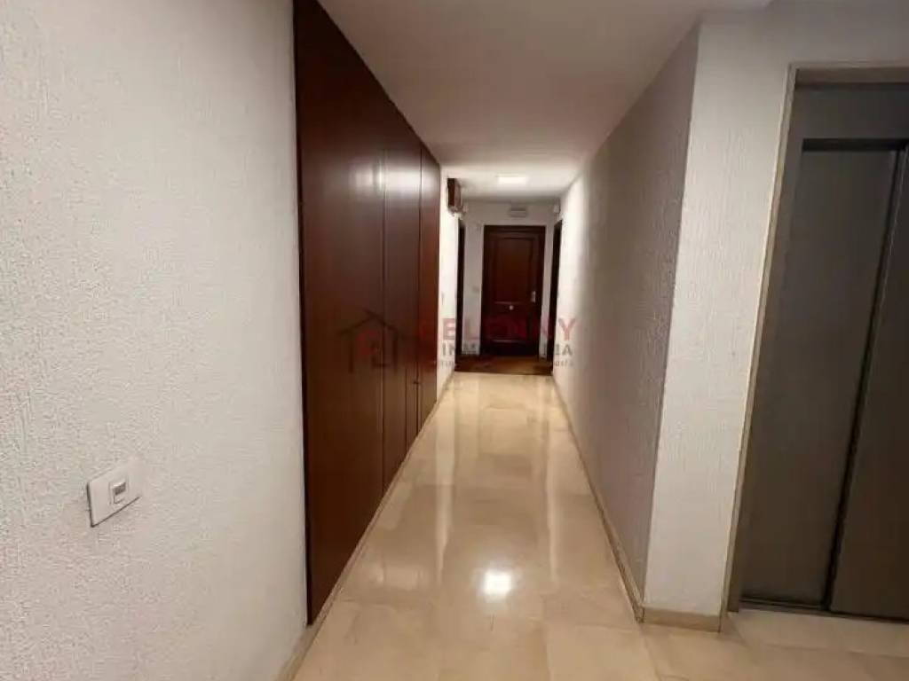 Piso de 90 m² en Ourense