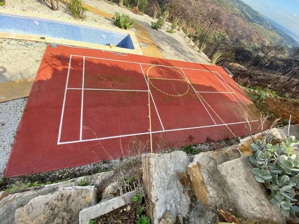 Casa de 800 m² en Estepona