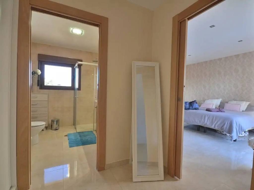 Casa de 350 m² en Albacete