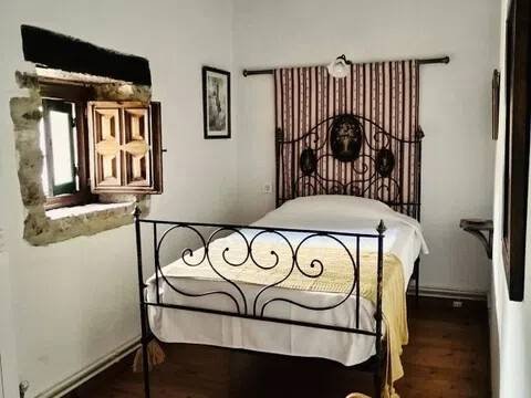 Casa de 213 m² en Espinosa de los Monteros