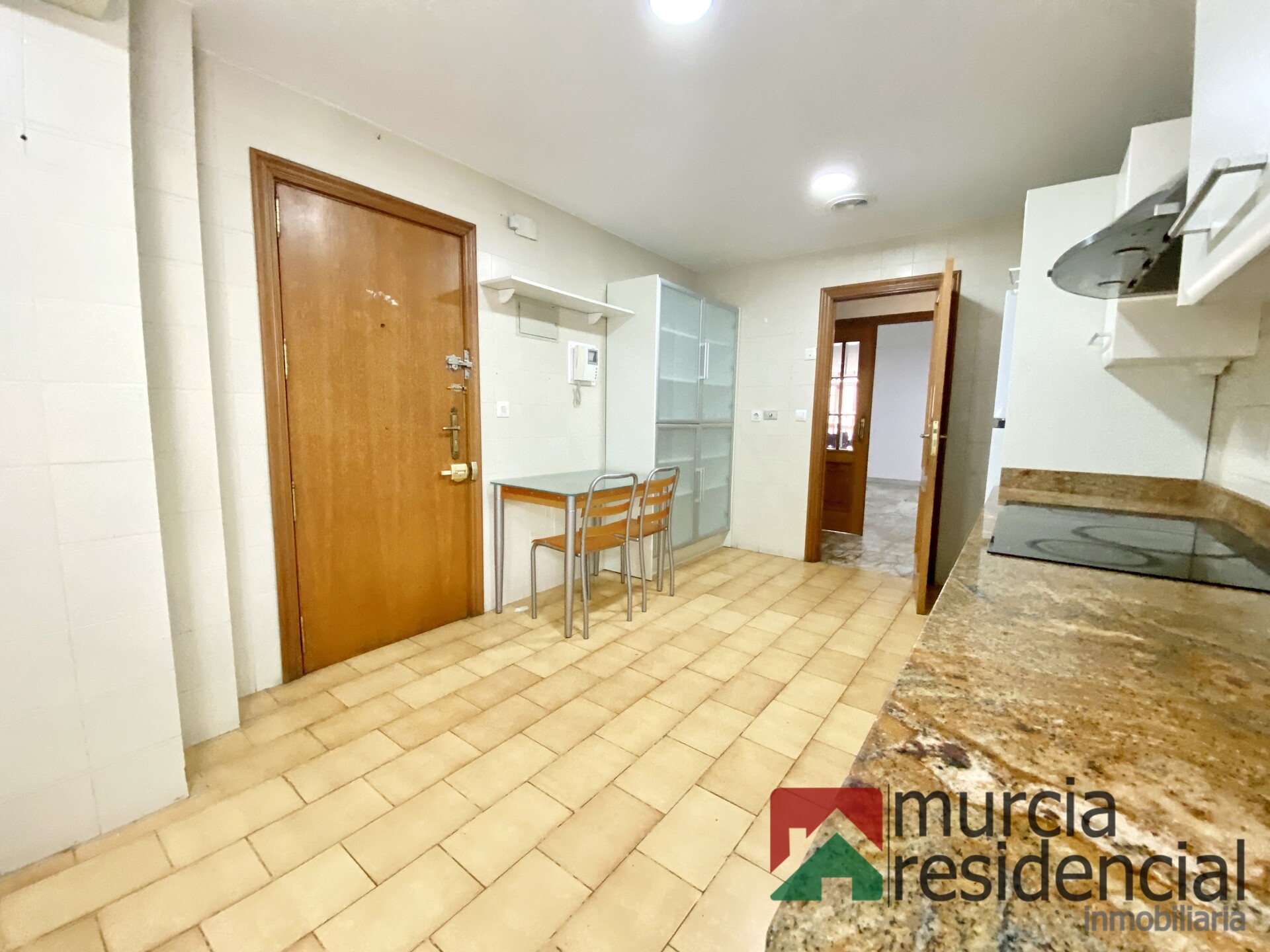 Piso de 188 m² en Murcia
