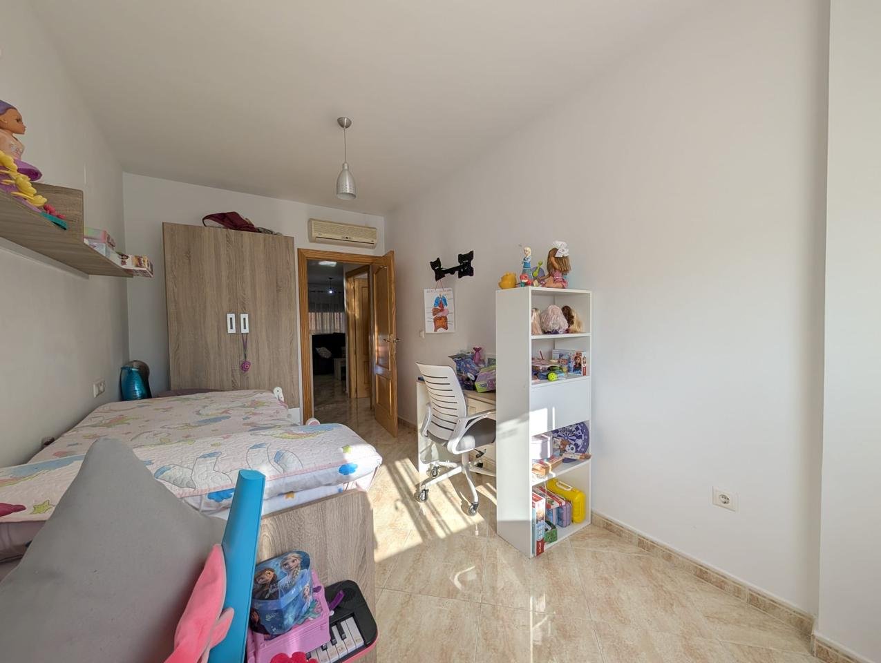 Wohnung 64 m² in Linares