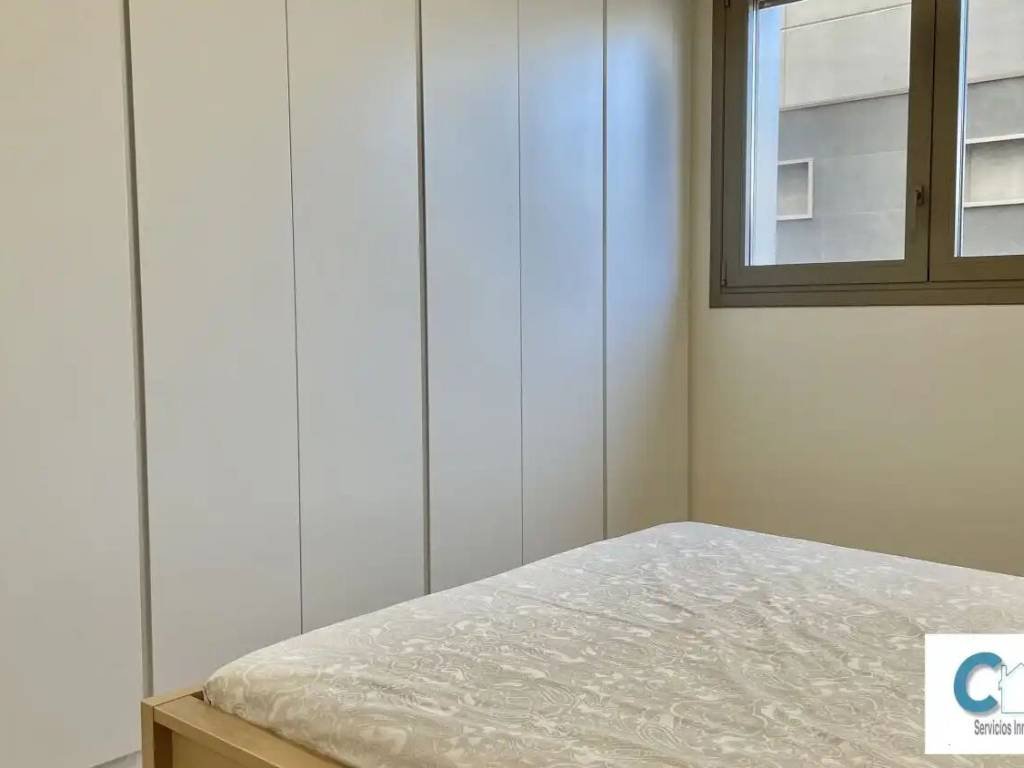 Piso de 80 m² en Pamplona