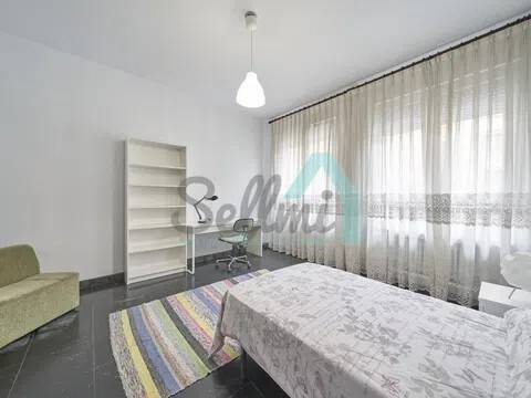 Piso de 146 m² en Oviedo