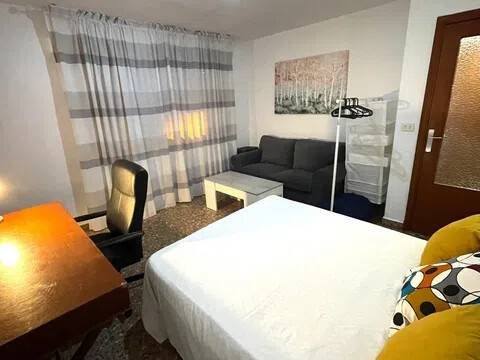 Habitación 90 m², Murcia