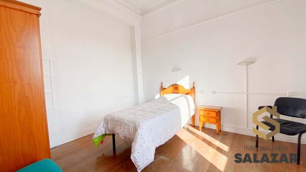 Piso de 190 m² en Bilbao