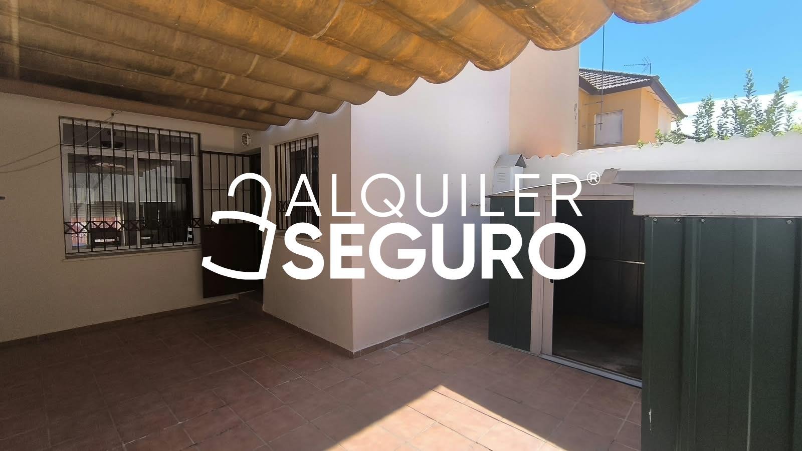 Casa de 100 m² en Bollullos de la Mitación