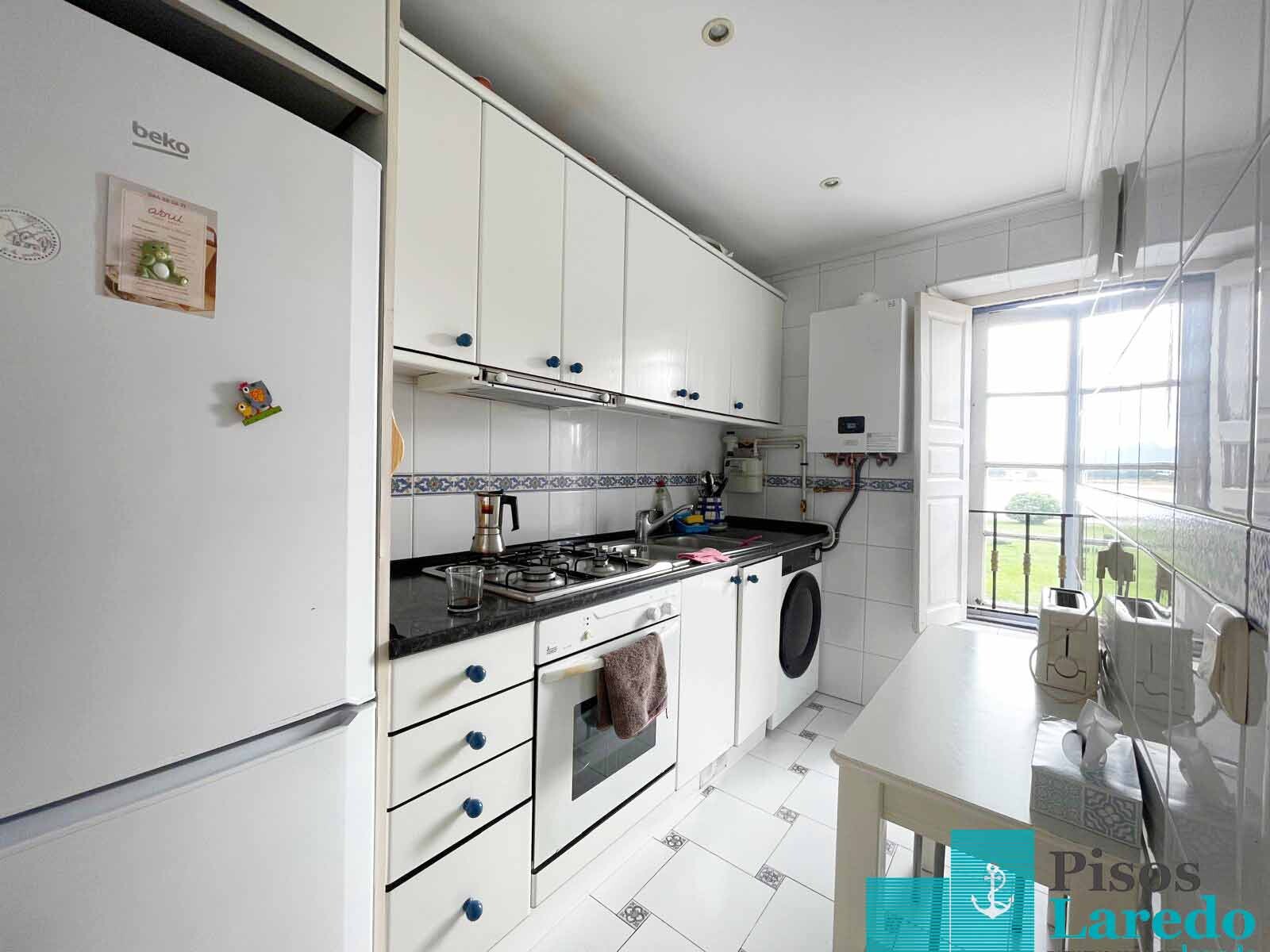 Flat 55 m² in Santoña