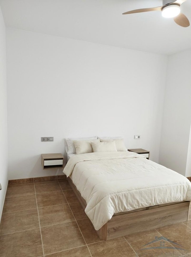 Piso de 83 m² en Roquetas de Mar