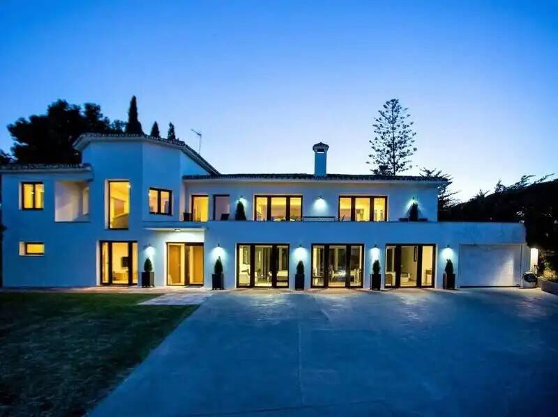 Haus 650 m² in Marbella