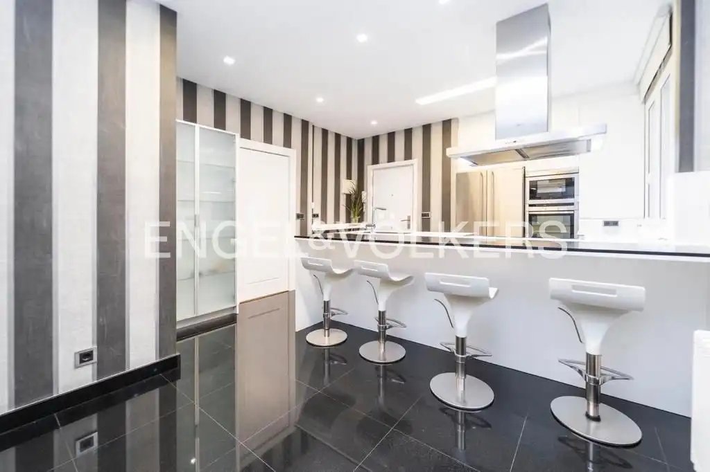 Piso de 242 m² en Madrid