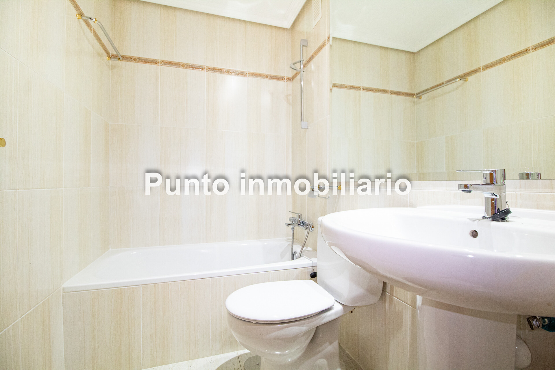 Piso de 90 m² en Valladolid