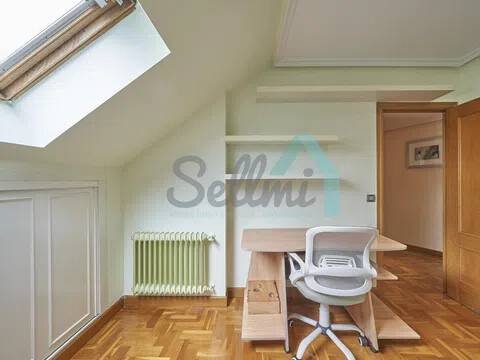 Piso de 70 m² en Oviedo
