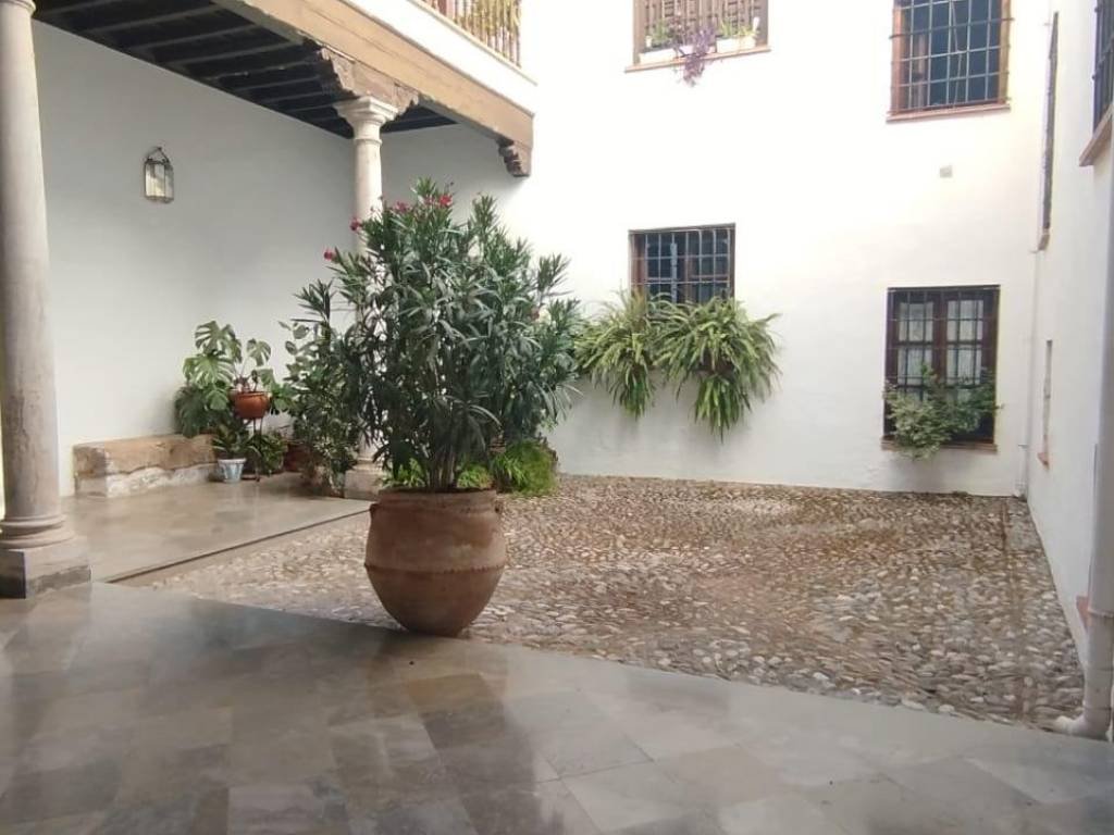 Piso de 95 m² en Granada