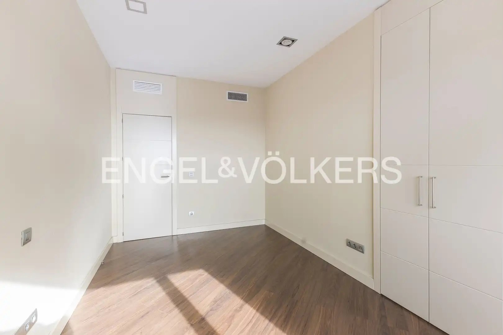 Wohnung 102 m² in Madrid