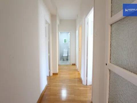 Piso de 100 m² en Sevilla