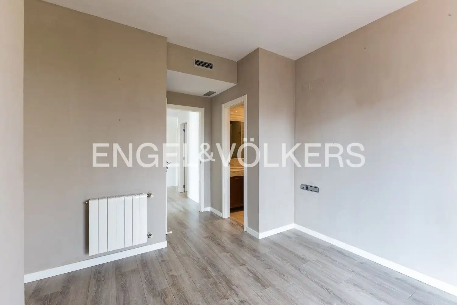 Wohnung 152 m² in Valencia