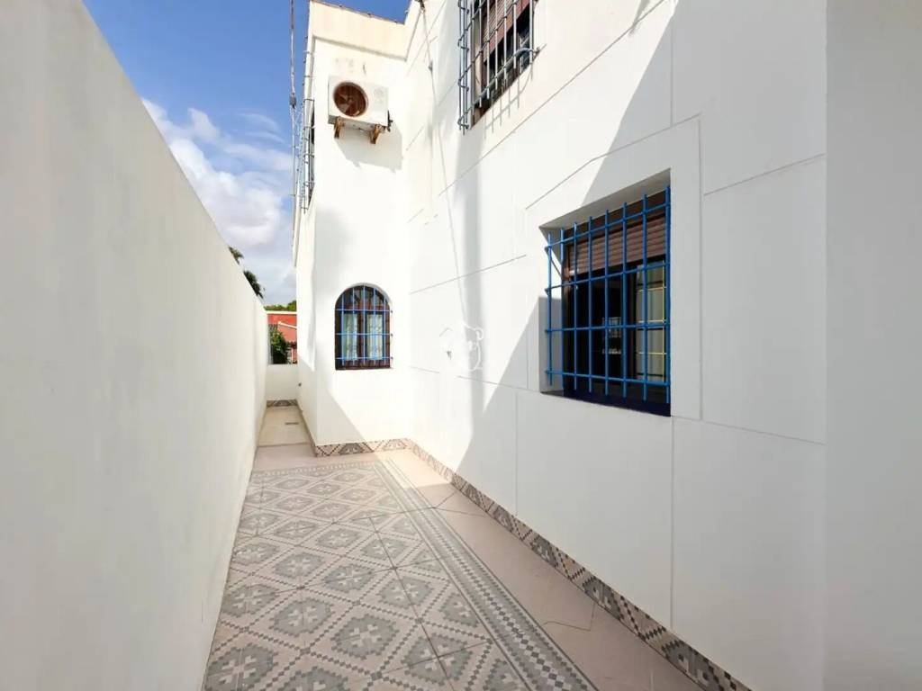 Casa de 250 m² en Torrevieja