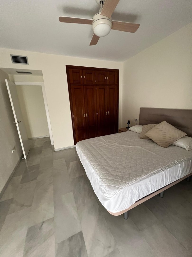 Wohnung 90 m² in Sevilla