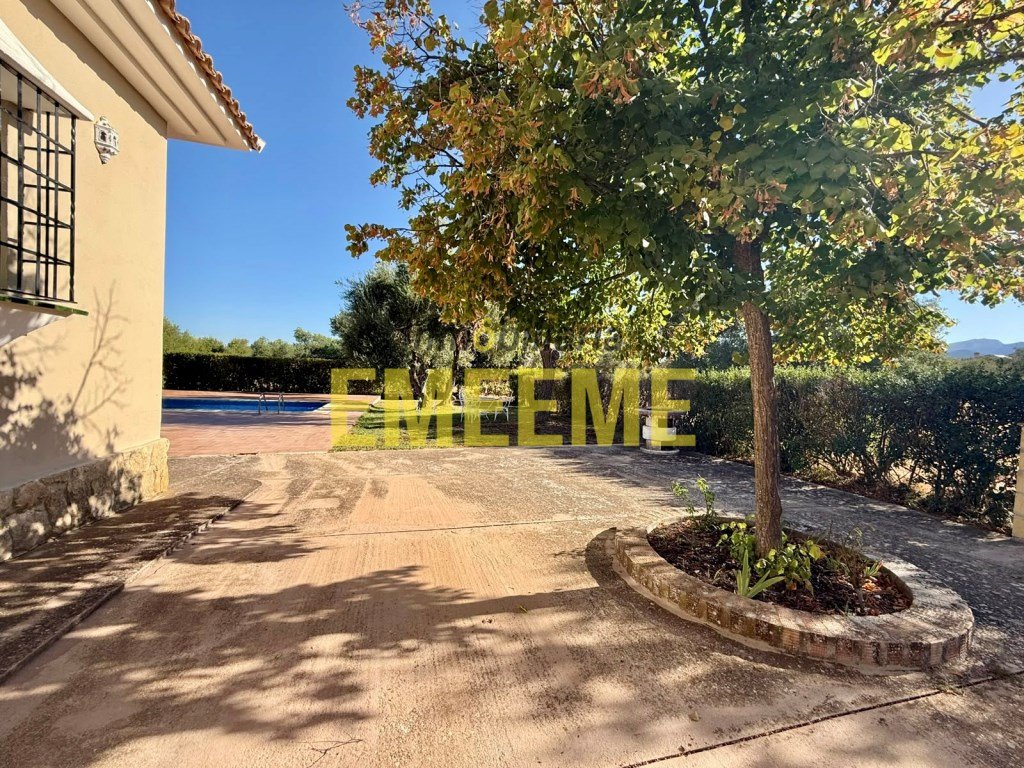 Casa de 225 m² a Arriate
