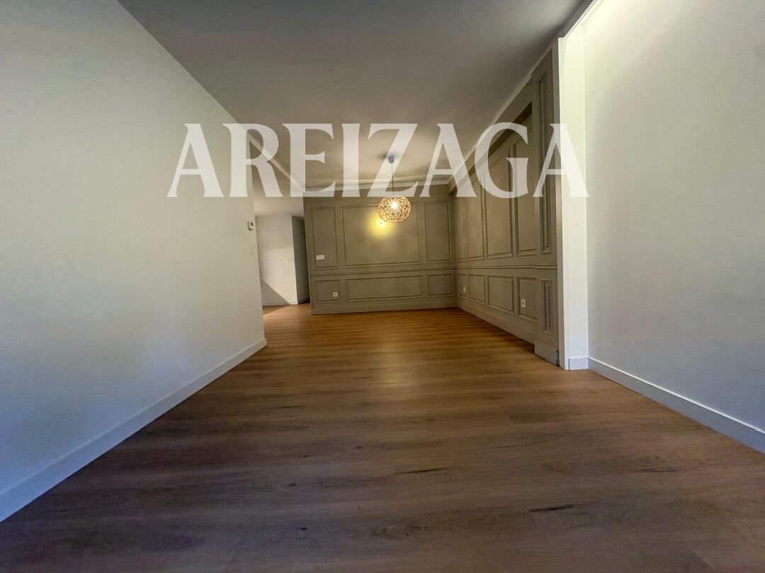 Pis de 120 m² a Sant Sebastià