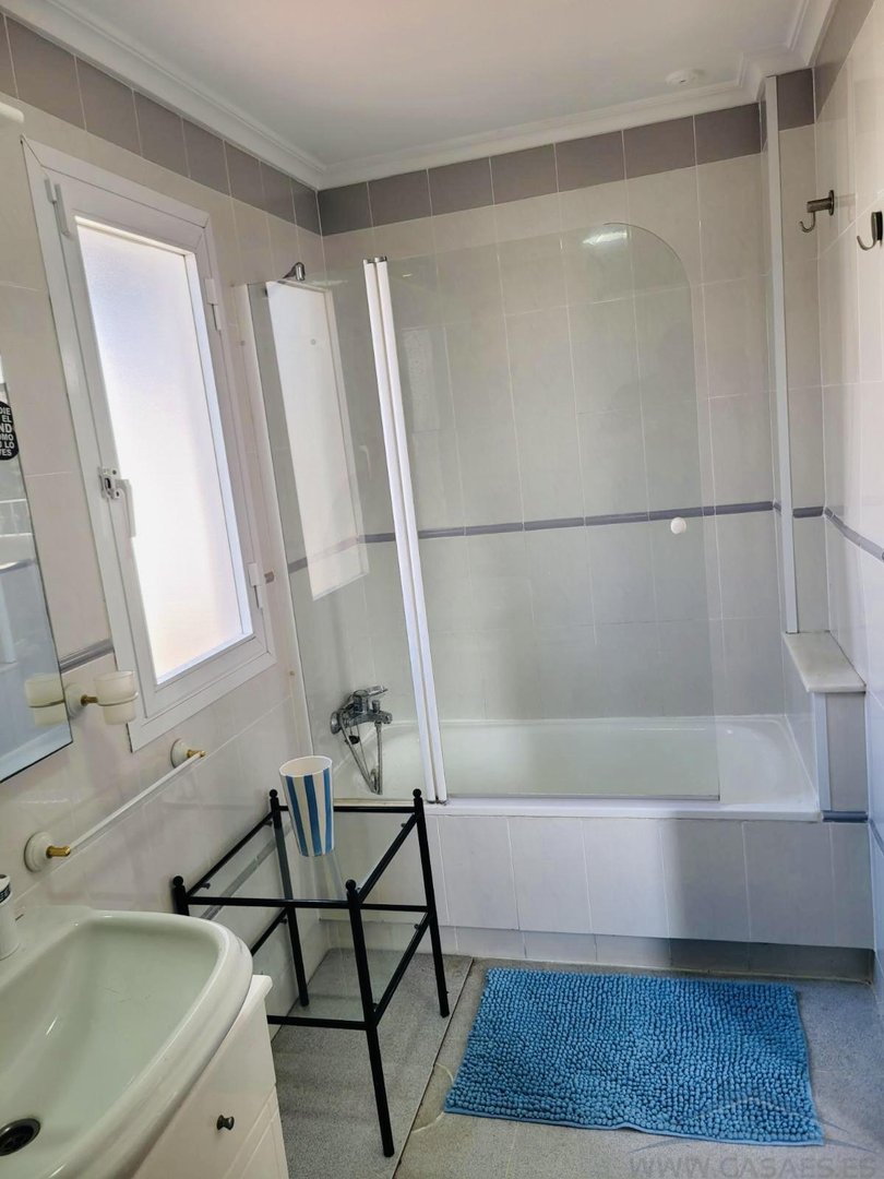 Piso de 130 m² en Roquetas de Mar