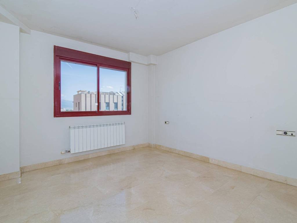 Piso de 101 m² en Granada