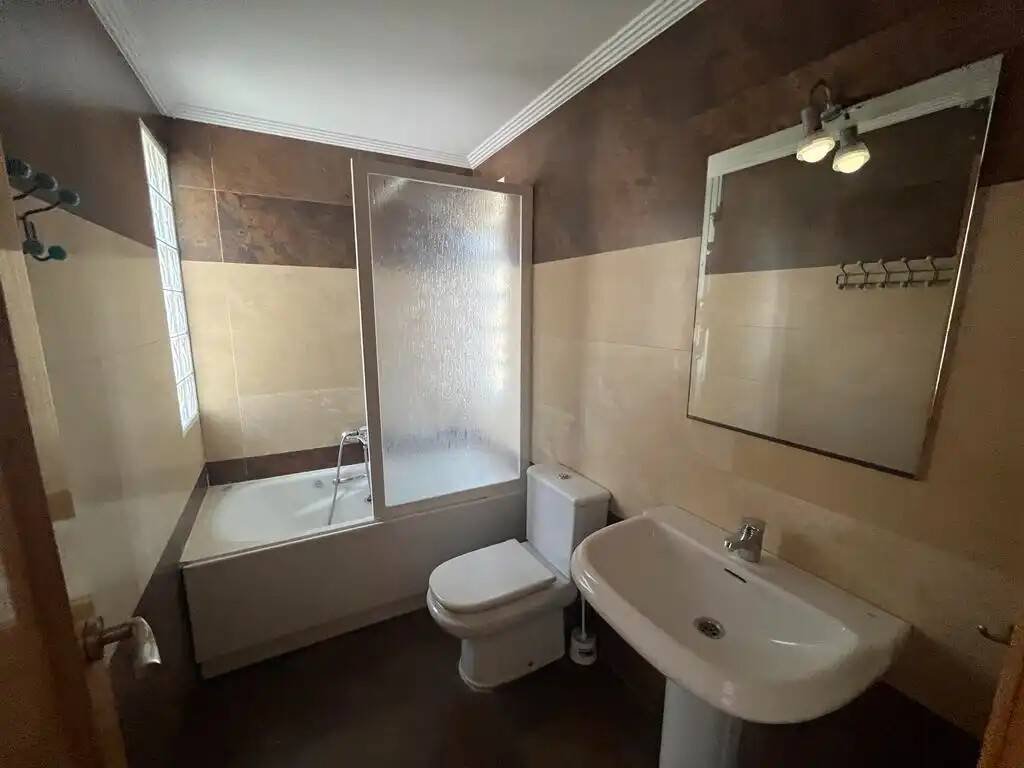 Casa de 260 m² en Albacete