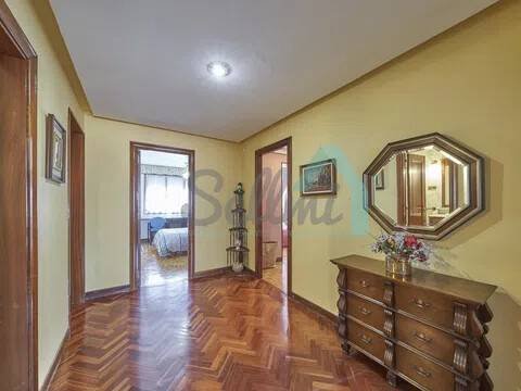 Wohnung 142 m² in Oviedo