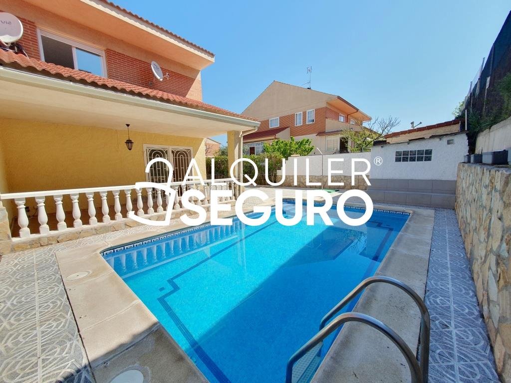 Casa de 230 m² en Batres