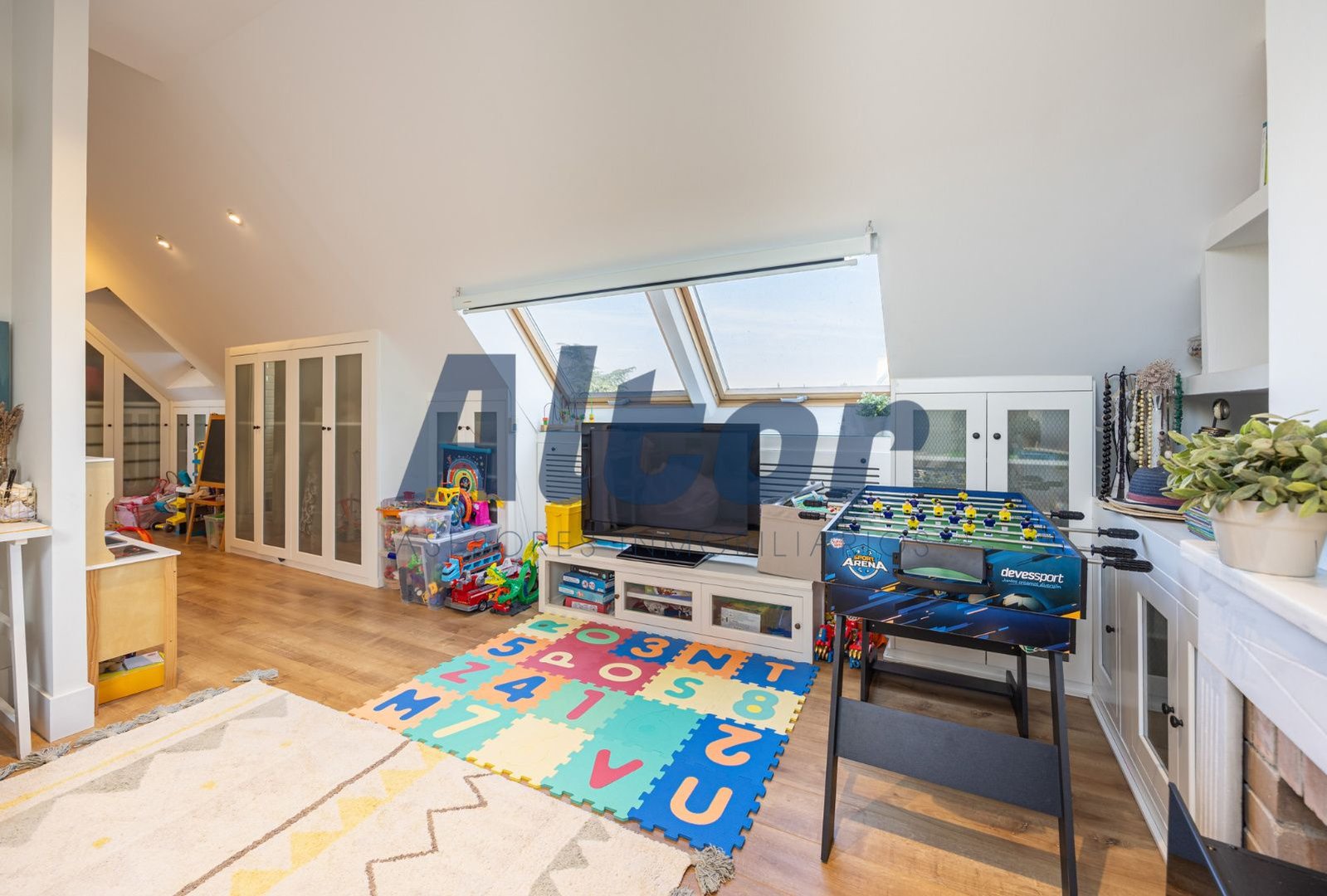 Casa 310 m² a Pozuelo de Alarcón