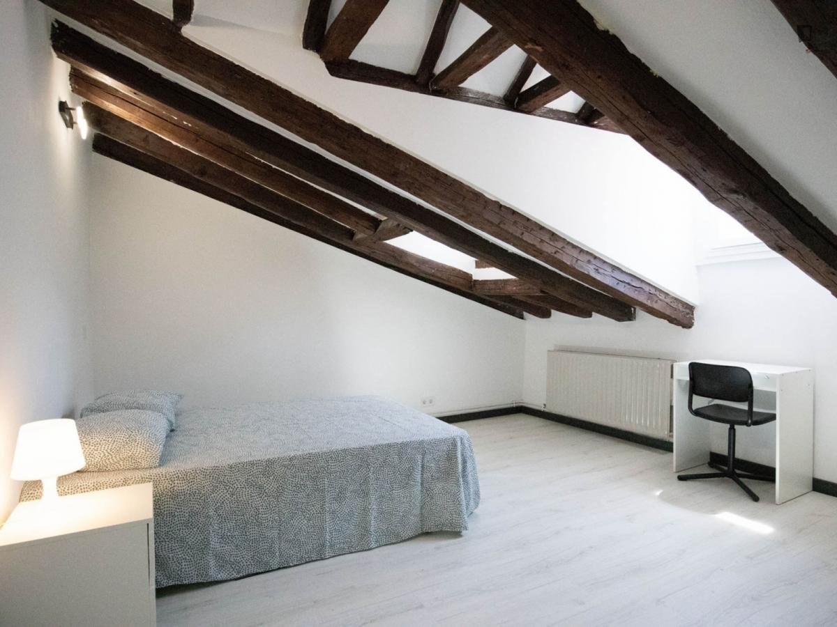 Habitació de lloguer, Madrid
