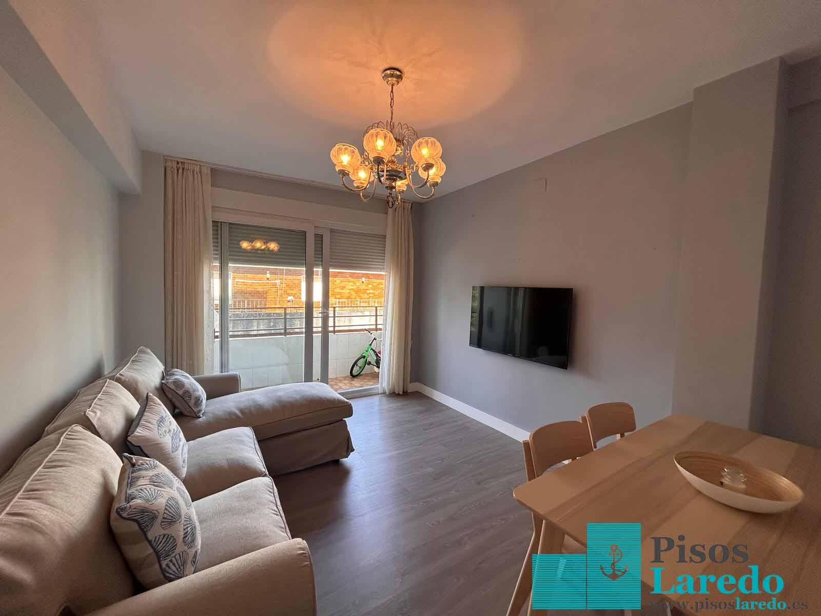 Piso de 55 m² en Laredo