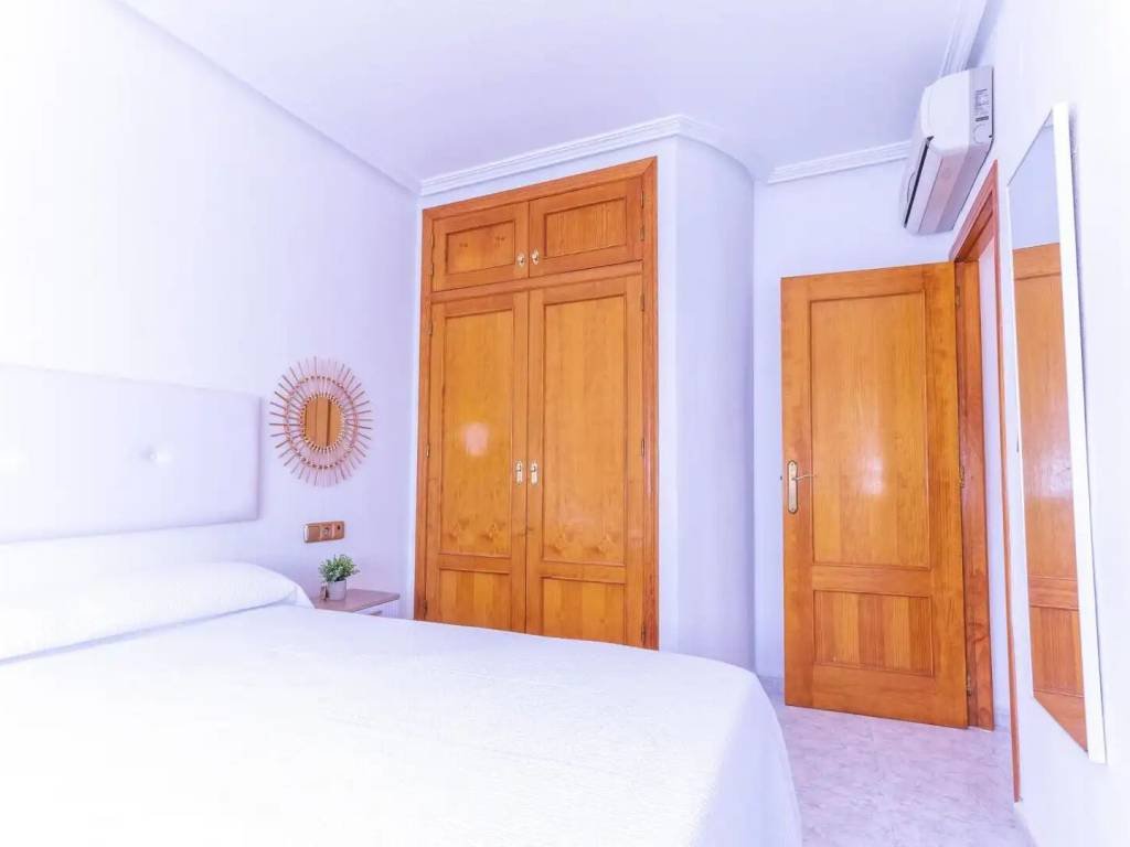 Casa de 61 m² a Oriola