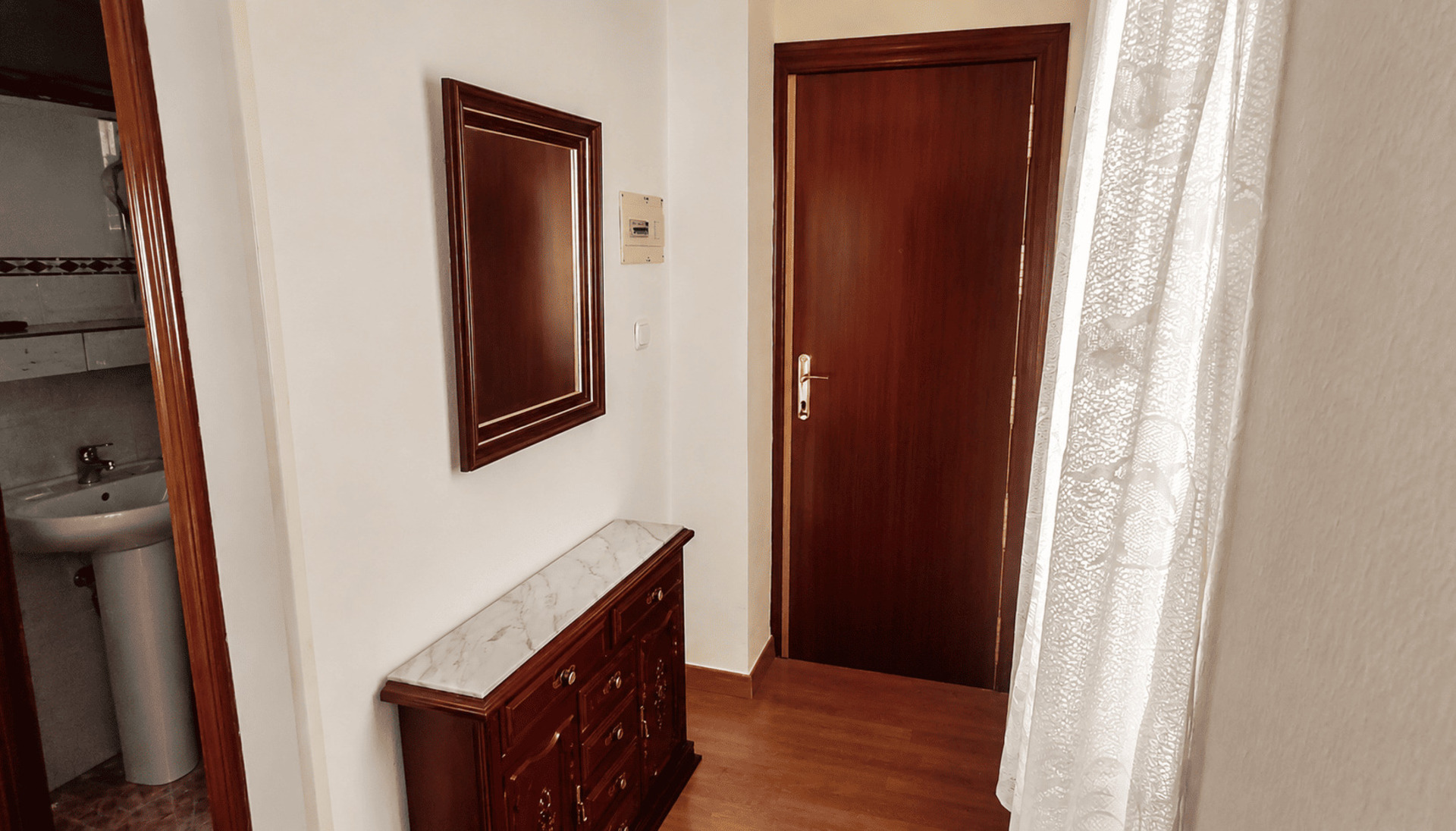 Piso de 84 m² en Almería
