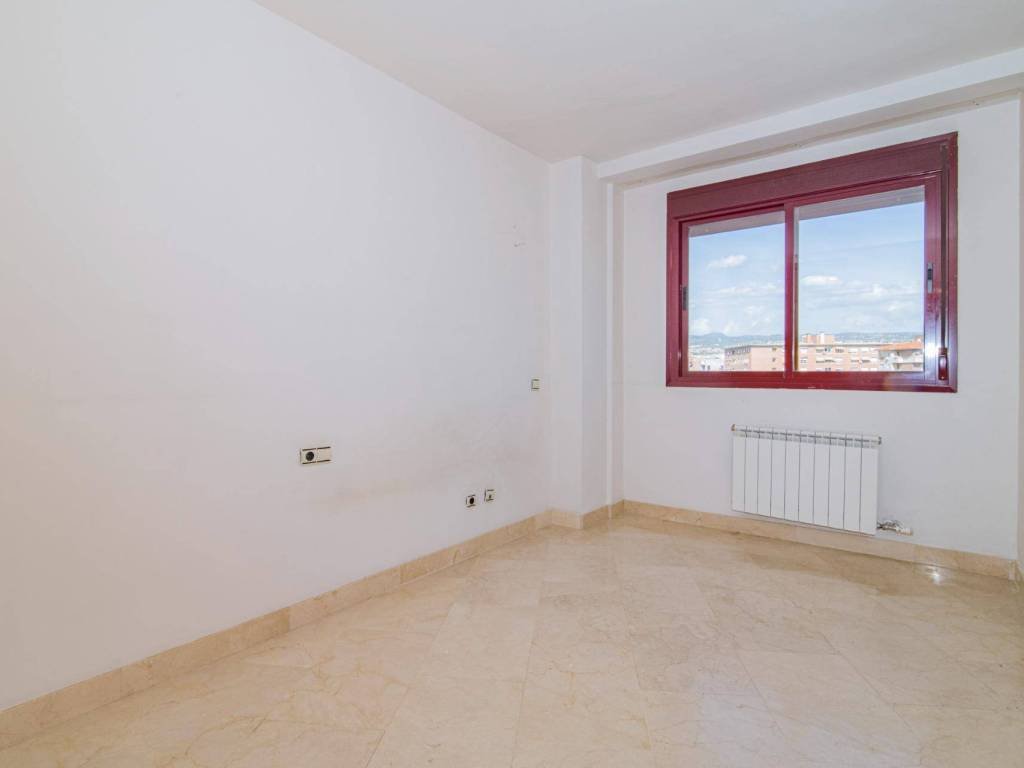 Piso de 101 m² en Granada
