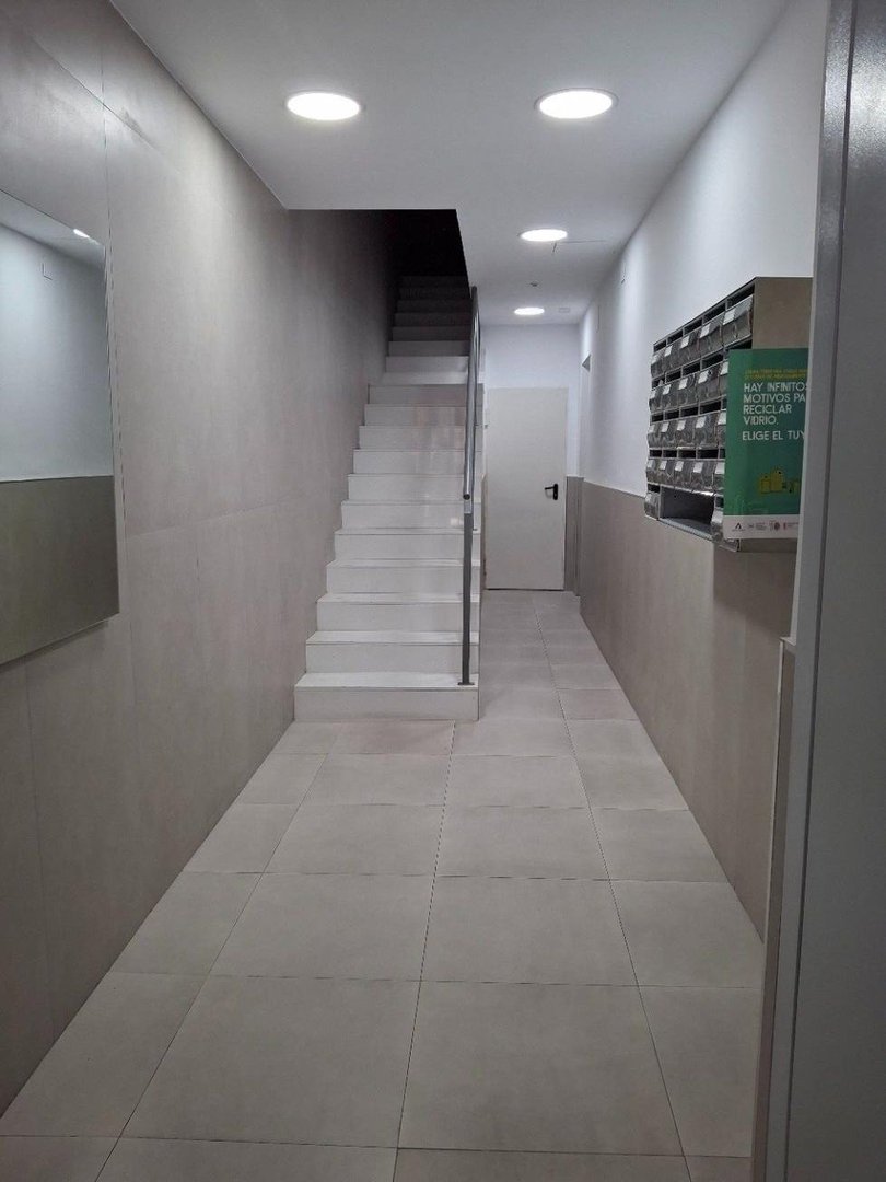 Piso de 82 m² en Granada
