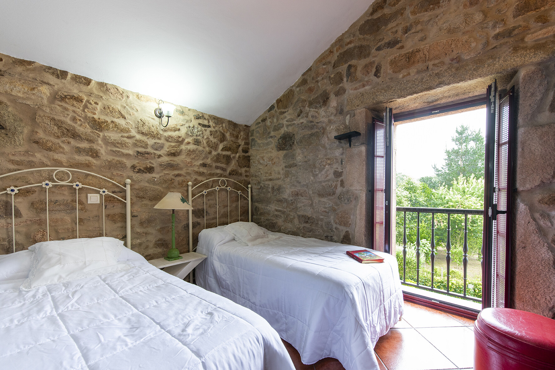 Piso de 883 m² en Brión
