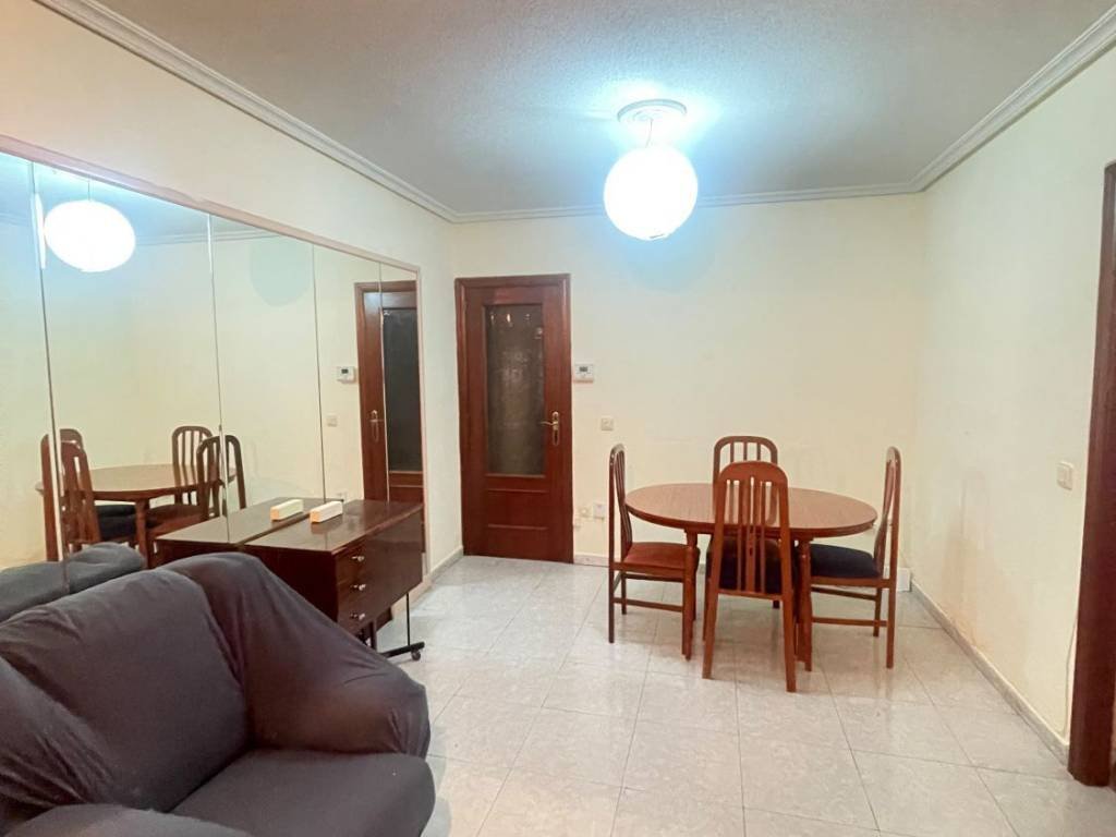 Wohnung 80 m² in Salamanca