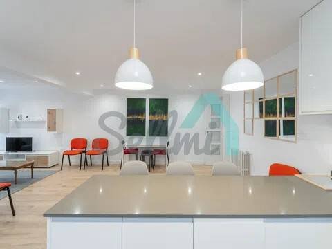Pis de 104 m² a Oviedo