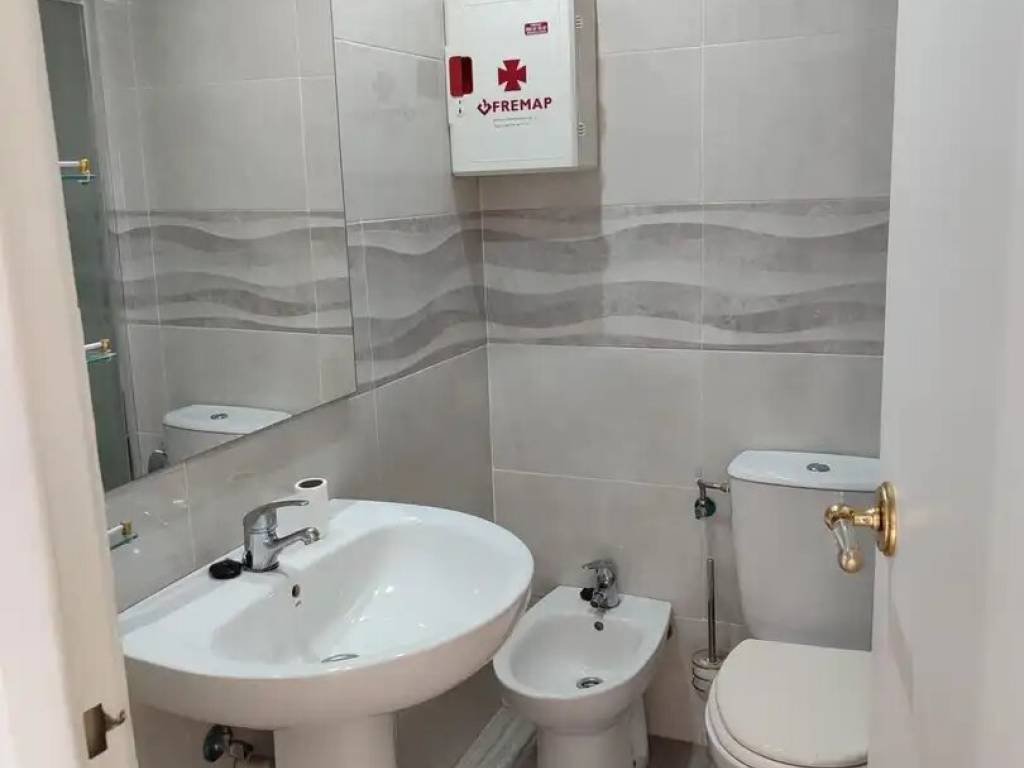 Piso de 85 m² en Sevilla