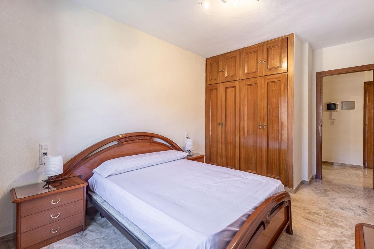 Piso de 65 m² en Granada