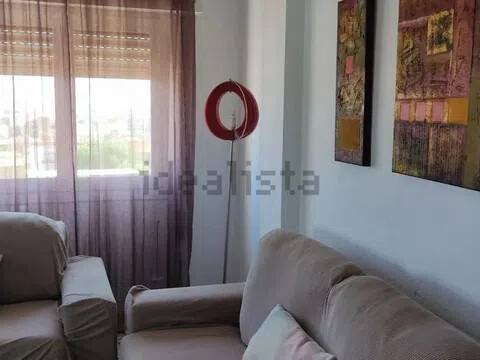 Piso de 90 m² en Almería