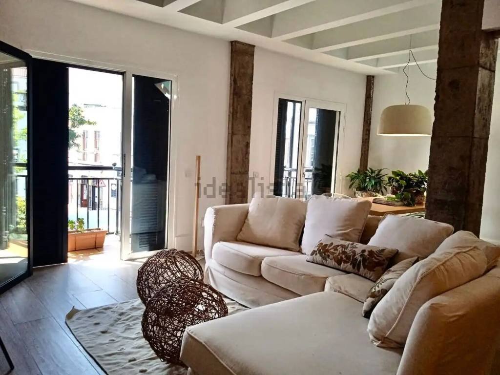 Piso de 90 m² en Santa Brígida