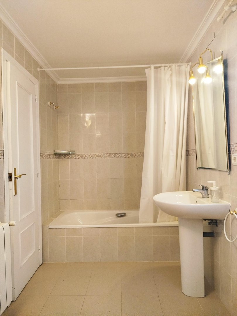 Будинок 189 м² у Riba-roja de Túria