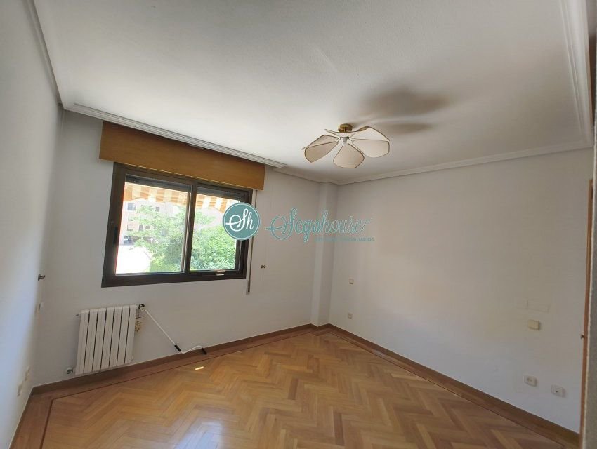 Pis de 80 m² a Segovia